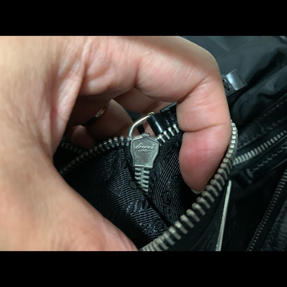 *** PRADA HOBO *** - Picture 8 of 12